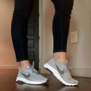 Grey and maroon Nike Air Sneakers